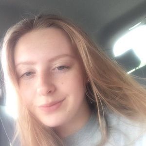 Meet your Posher, Lilly